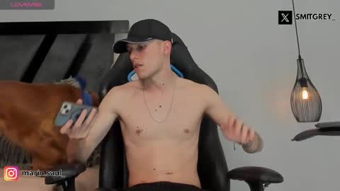 Snapshot of smitgrey chatting on 18, 12, 2025 SMIT online show from 18, 12, 2025