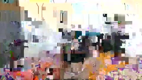 Smith y Mia online show from 1, 2, 2026