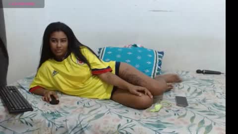 Smith y Mia online show from 9, 7, 2026