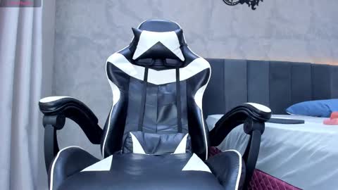 Snapshot of smithwatson2 chatting on 3, 3, 2025 Smith Watson online show from 3, 3, 2025