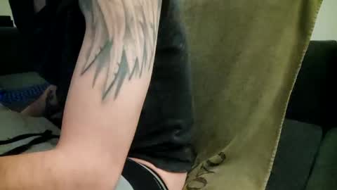 Smokeandwatching online show from 21, 1, 2025