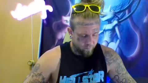 Snapshot of smokebluntafterblunt chatting on 19, 6, 2026 smoke online show from 19, 6, 2026