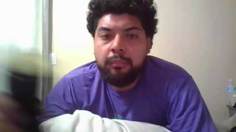 Snapshot of smokey573 chatting on 21, 12, 2025 memelucas online show from 21, 12, 2025