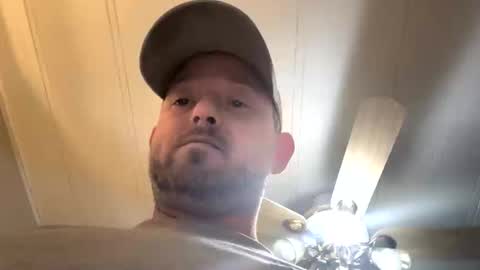 smokeymt420 online show from 15, 12, 2025