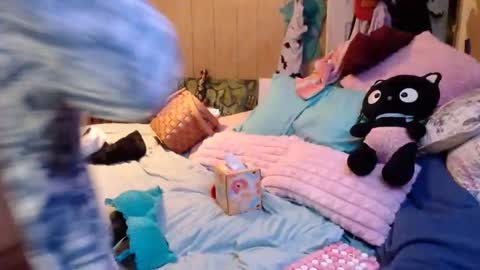 Snapshot of smokydian chatting on 25, 12, 2024 DIAN dee-ann online show from 25, 12, 2024