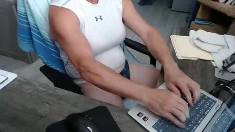 smoothbtm7 online show from 11, 4, 2026