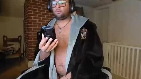 Smoothj2011 online show from 12, 4, 2026