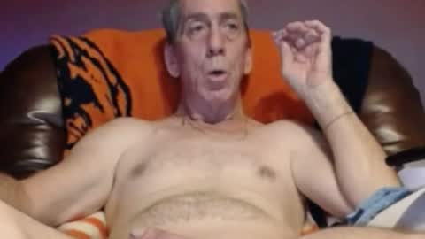 Snapshot of smose chatting on 11, 7, 2026 CJ online show from 11, 7, 2026