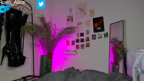   online show from 3, 3, 2025