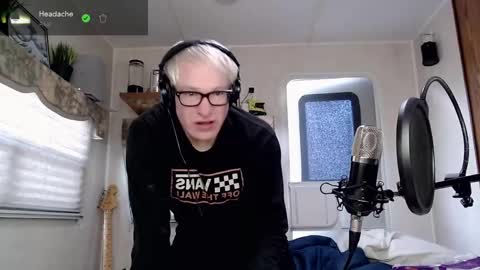 Snapshot of snarfle chatting on 3, 3, 2025 Viiscount Snarfle Von Snarfenberg online show from 3, 3, 2025