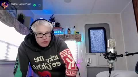 Snapshot of snarfle chatting on 9, 3, 2025 Viiscount Snarfle Von Snarfenberg online show from 9, 3, 2025