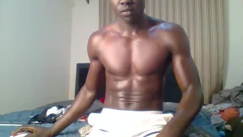 Snapshot of sneaky_link2 chatting on 5, 12, 2024 papi online show from 5, 12, 2024