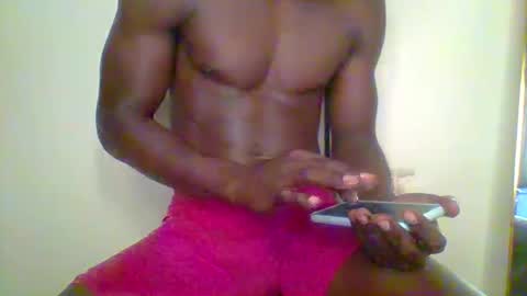 Snapshot of sneaky_link2 chatting on 5, 3, 2025 papi online show from 5, 3, 2025