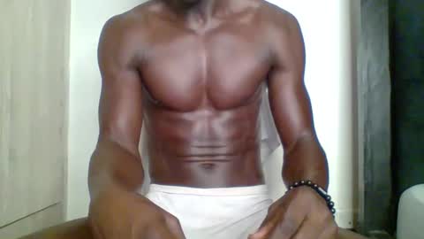 Snapshot of sneaky_link2 chatting on 4, 10, 2025 papi online show from 4, 10, 2025