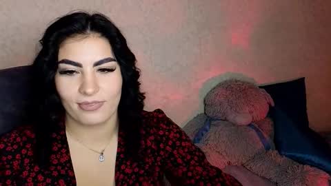 Snapshot of snickertail chatting on 15, 10, 2025 Olivia online show from 15, 10, 2025