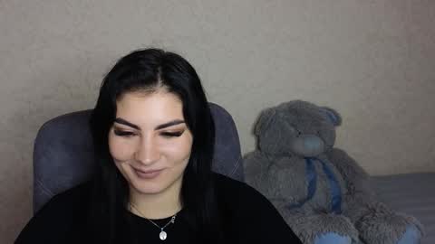 Snapshot of snickertail chatting on 22, 10, 2025 Olivia online show from 22, 10, 2025