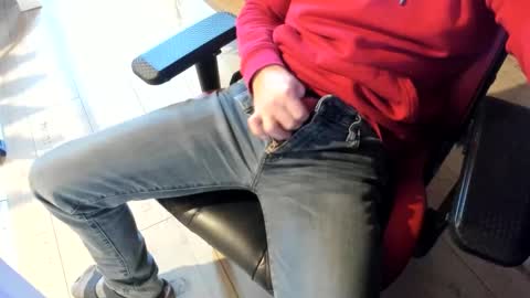 Snapshot of snip1977 chatting on 29, 12, 2024 snip1977 online show from 29, 12, 2024