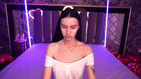 snow_whiteeex online show from 14, 2, 2026