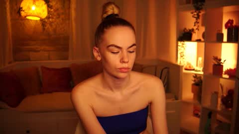 Snapshot of snowbarbieee chatting on 9, 12, 2024 Hanna online show from 9, 12, 2024