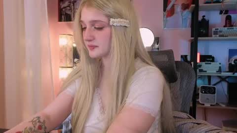 Ellie online show from 5, 6, 2026