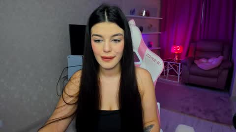 snowingwinter online show from 2, 4, 2026