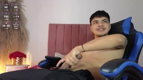 Snapshot of snowlann chatting on 25, 10, 2025 Snow online show from 25, 10, 2025