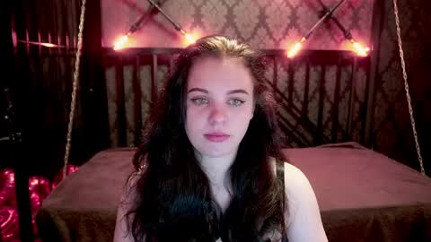 Snapshot of snowwhite_bella chatting on 25, 4, 2026 snowwhite_bella online show from 25, 4, 2026