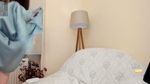 Snapshot of snowww_white chatting on 20, 12, 2024 Ann online show from 20, 12, 2024