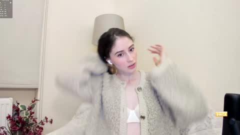 Snapshot of snowww_white chatting on 28, 12, 2024 Ann online show from 28, 12, 2024