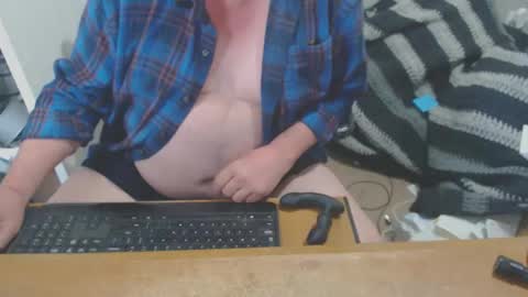 Snapshot of snwplwdrvr chatting on 15, 5, 2026 snwplwdrvr online show from 15, 5, 2026