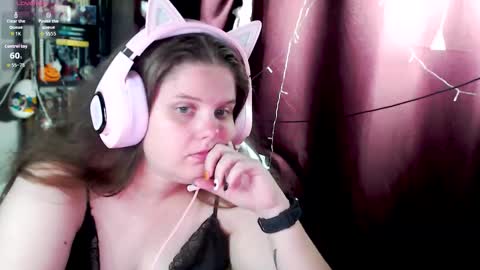 Snapshot of so_cute777 chatting on 10, 10, 2025 so cute777 online show from 10, 10, 2025