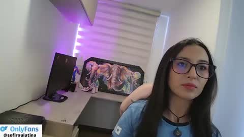 Snapshot of soffi_rousel_ chatting on 18, 6, 2026 soffi_rousel_ online show from 18, 6, 2026