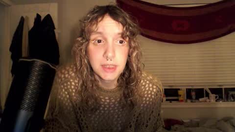 Lilytea online show from 6, 11, 2025