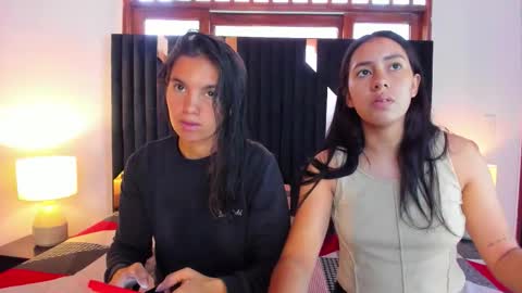Snapshot of soffy_and_mia chatting on 22, 10, 2025 soffy and mia online show from 22, 10, 2025