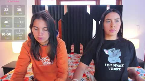 Snapshot of soffy_and_mia chatting on 30, 10, 2025 soffy and mia online show from 30, 10, 2025