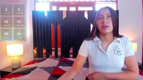 Snapshot of soffy_and_mia chatting on 10, 11, 2025 soffy and mia online show from 10, 11, 2025