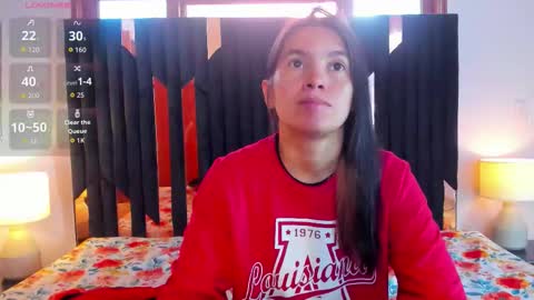 Snapshot of soffy_and_mia chatting on 1, 12, 2025 soffy and mia online show from 1, 12, 2025