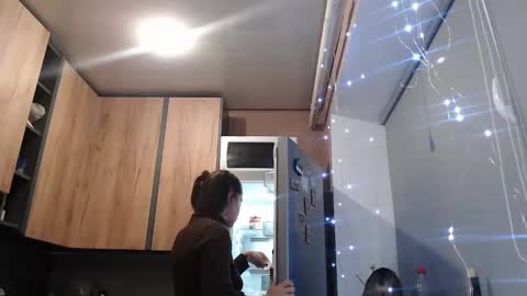 Sofi online show from 23, 11, 2025