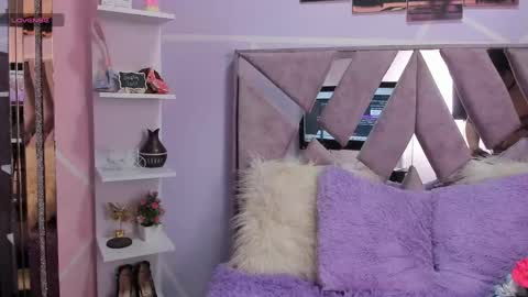 Sofi Noa online show from 20, 2, 2025