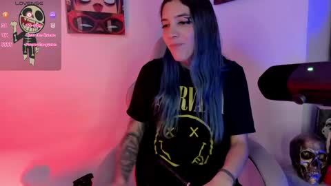 Snapshot of sofi_pretty_uwu_ chatting on 28, 4, 2026 SOFIA online show from 28, 4, 2026