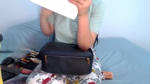 sofi rojas online show from 24, 11, 2025