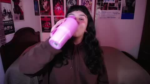 Snapshot of sofia_coolle chatting on 4, 7, 2026 Sofi online show from 4, 7, 2026
