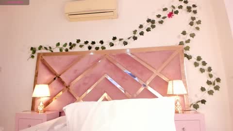   online show from 22, 1, 2025