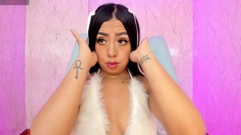 Sofia fantasyy  Online 0700 to 1400 gmt-5 online show from 21, 1, 2025