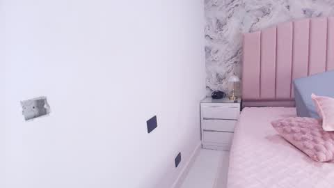 Snapshot of sofia_martinez69 chatting on 14, 12, 2025 Sofia online show from 14, 12, 2025