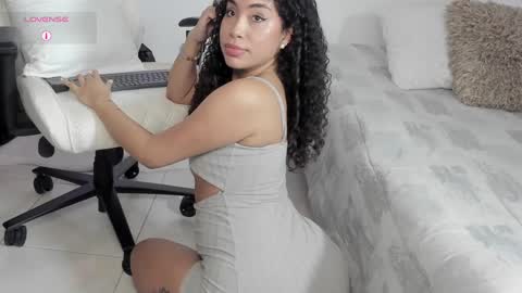 SofiONLYFANS sofia storm  online show from 10, 1, 2025