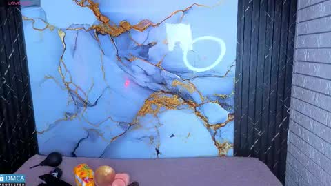 Sofia Sstone online show from 4, 2, 2026