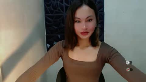 Snapshot of sofia_sweetheart18 chatting on 17, 10, 2025 sofia_sweetheart18 online show from 17, 10, 2025