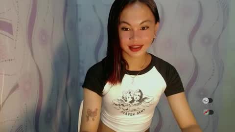 Snapshot of sofia_sweetheart18 chatting on 8, 1, 2026 sofia_sweetheart18 online show from 8, 1, 2026