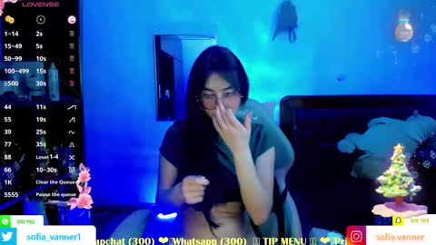 Snapshot of sofia_vanner chatting on 18, 12, 2025 SOFIA online show from 18, 12, 2025